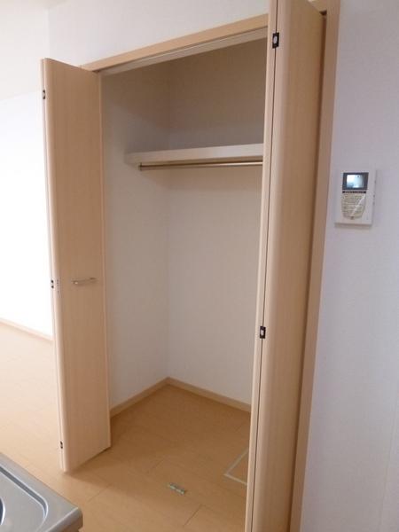 ビクトリア2　A棟