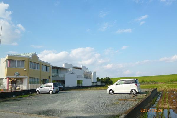 サンシャインコート東合川