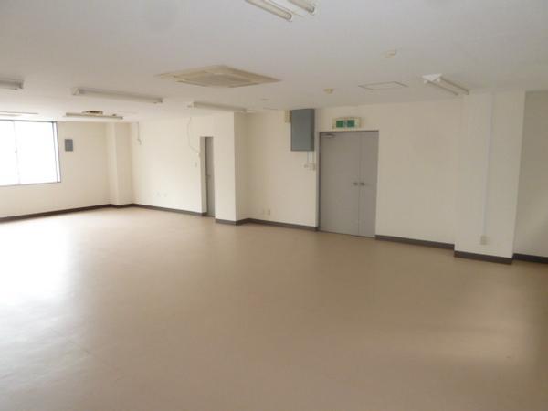 岡崎ビル
