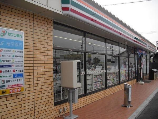 インターファーストビル(セブンイレブン久留米御井旗崎店)