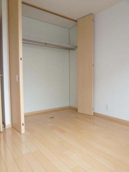 シャーメゾン小森野　B棟