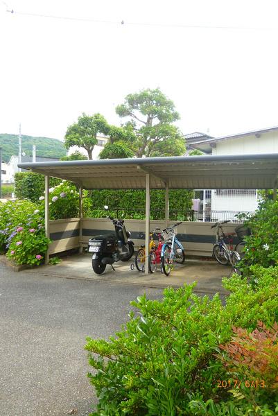 コンフォート山川　A棟