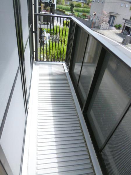 フォーレス荒木