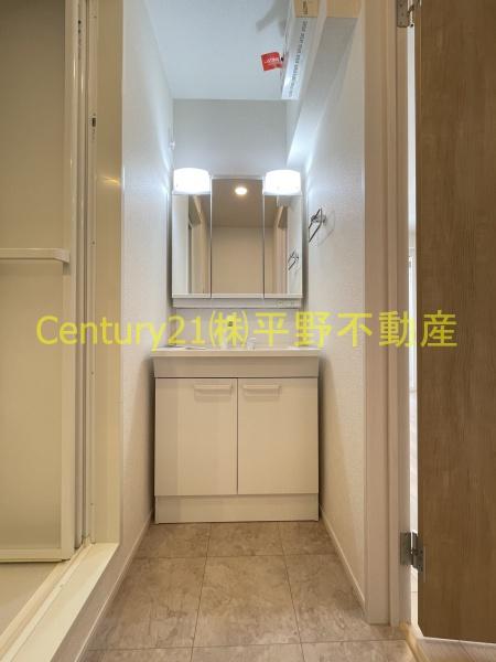 グレイシャス高尾3