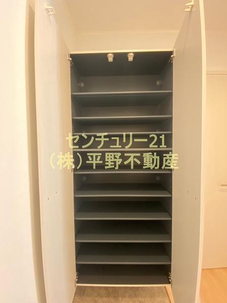 メゾンシュクレ