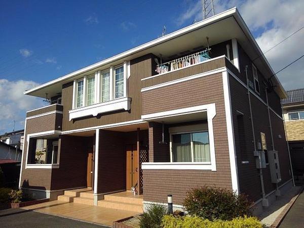 アヴェニール四番館