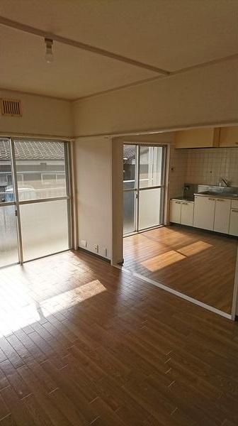 ビュークレスト高良内