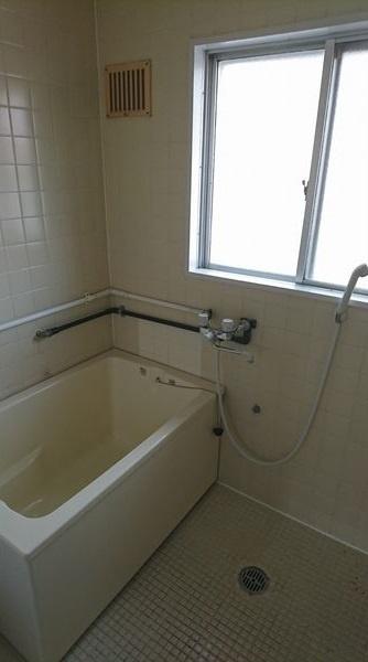 ビュークレスト高良内