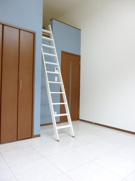 Ａレガート久留米大学前　B棟