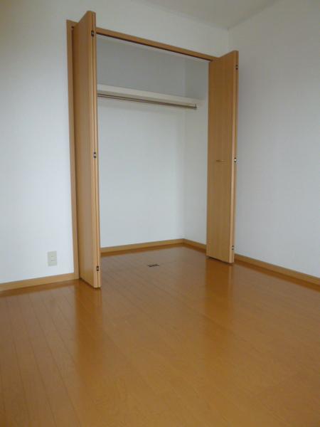 ハイグランツ B棟(寝室)