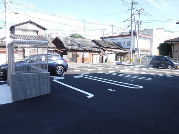 D-roomF.京町(駐車場)