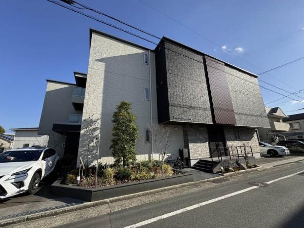 ラ・ルーチェ東櫛原