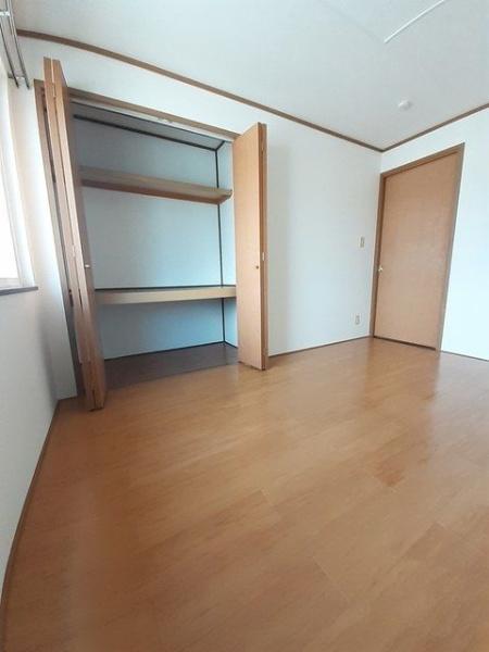 クレストール花の木　B棟