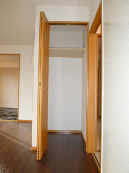 リビングタウン小森野　弐番館