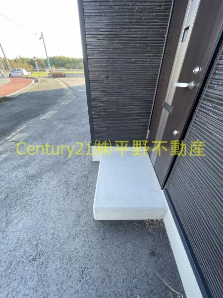 サスティナヴィラ上荒木(エントランス)