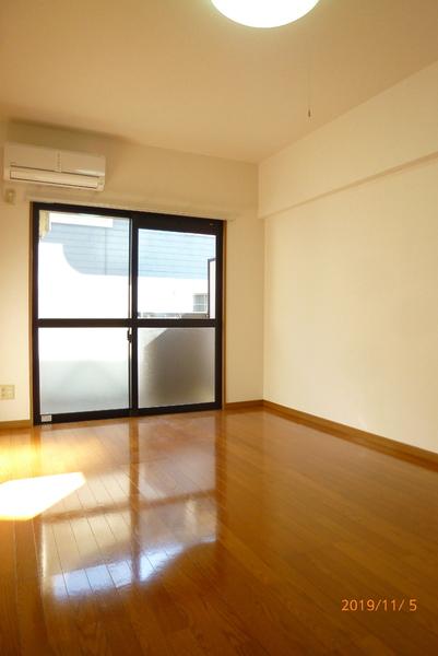 ペルレパーク　B棟