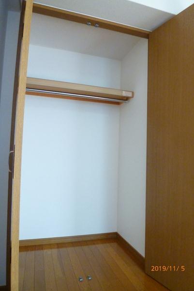 ペルレパーク　B棟