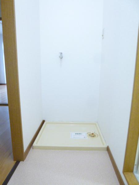 プライム駅東　A棟
