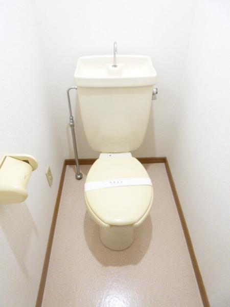 プライム駅東　A棟