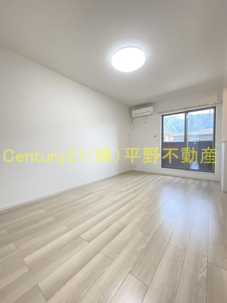 メゾン ルアナ(リビング)