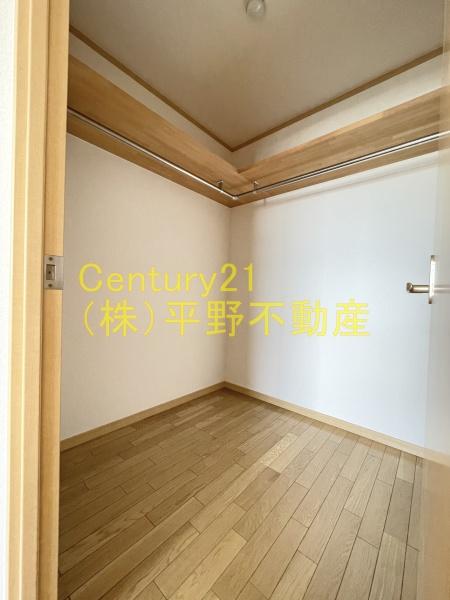 チャームビラ