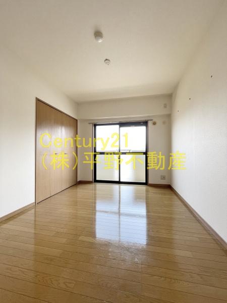 プレミール旗崎