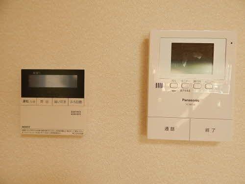 ヴィルヌーブ諏訪野　N棟