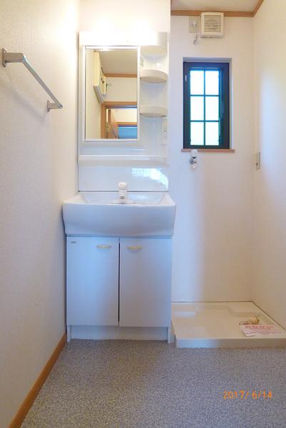 エレガンス壱番館