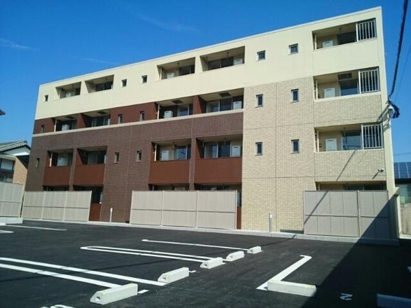 クレメントウエストクルメ