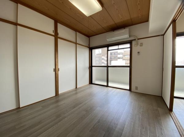 アンピール六ツ門