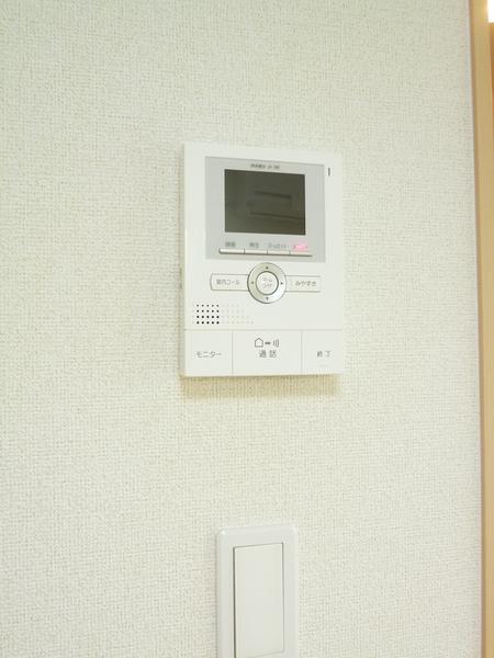 インター・ノース　B棟