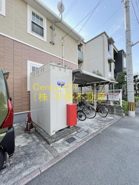 クレメント　マタノ