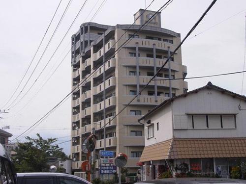 サングレート野中