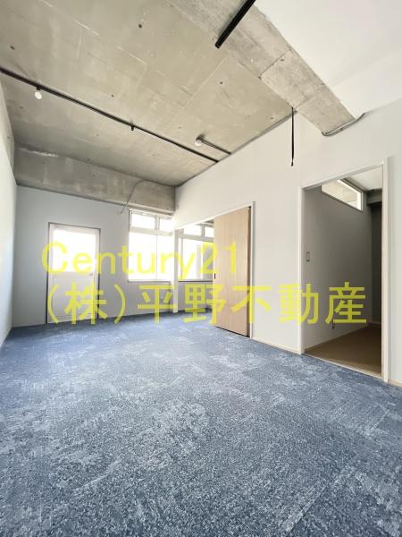 R-BLDG2
