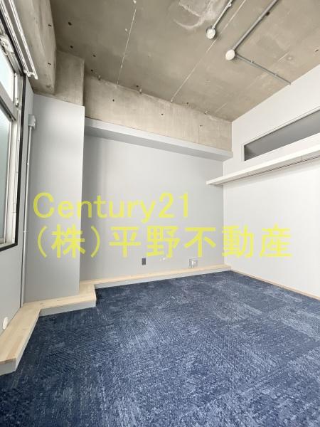 R-BLDG2