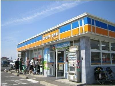 メジンＫ2　Ｃ棟(エブリワン高良内店)