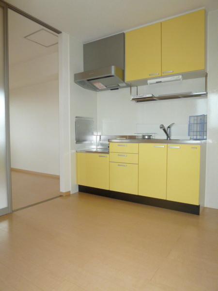 レジデンスTamaya A棟(キッチン)