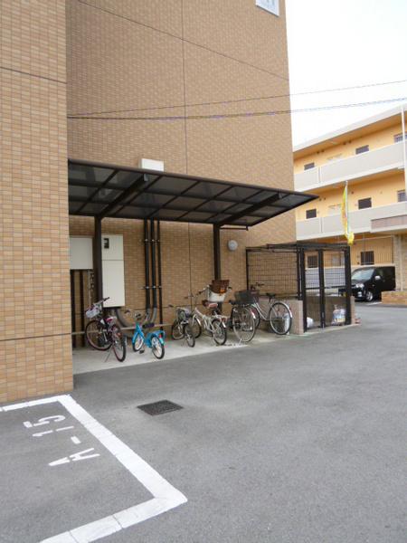 ルネス荒木一番館