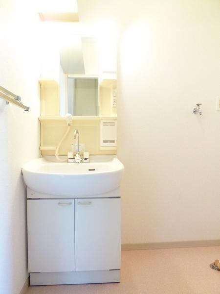 ミーツハオスK　B棟