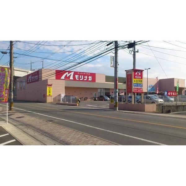 ソレーユ十二軒屋 B棟(スーパーモリナガ津福店)