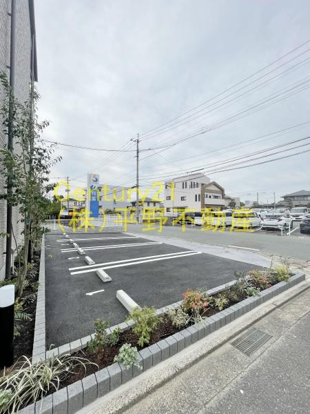 シャーメゾンROOX