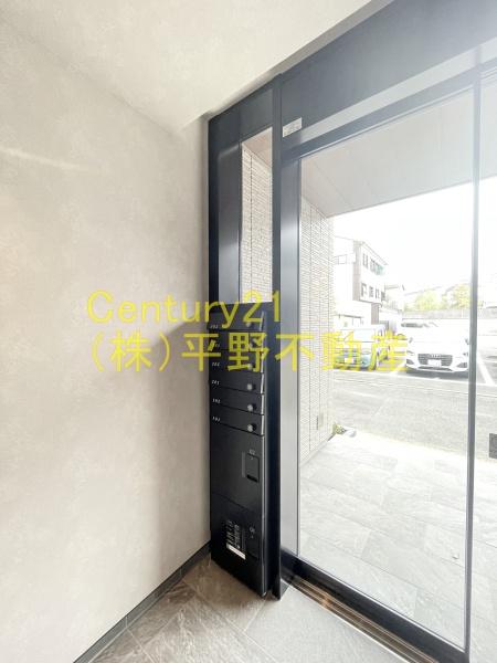 シャーメゾンROOX