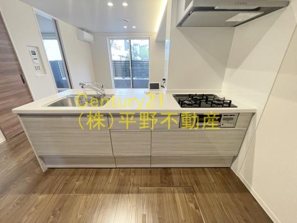 シャーメゾンROOX