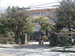 ミーツハオス西町弐番館(久留米市立南小学校)