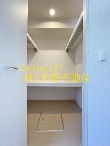 D-roomCOCO
