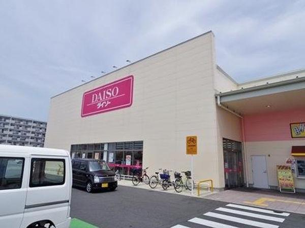 ラフィーネ　A棟(ザ・ダイソー久留米白山店)