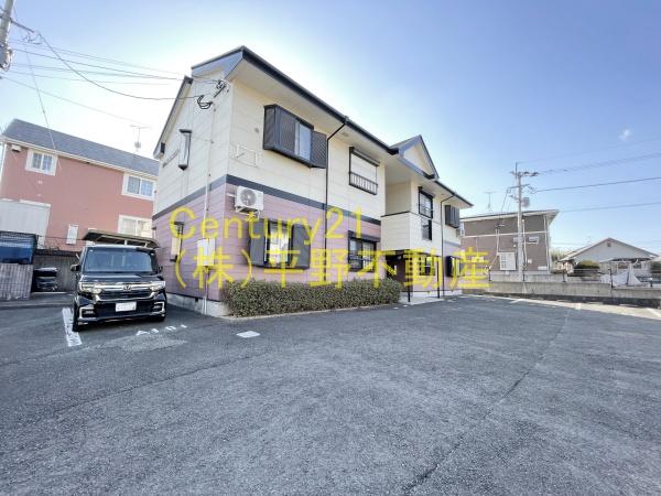 プラドール川口　A棟