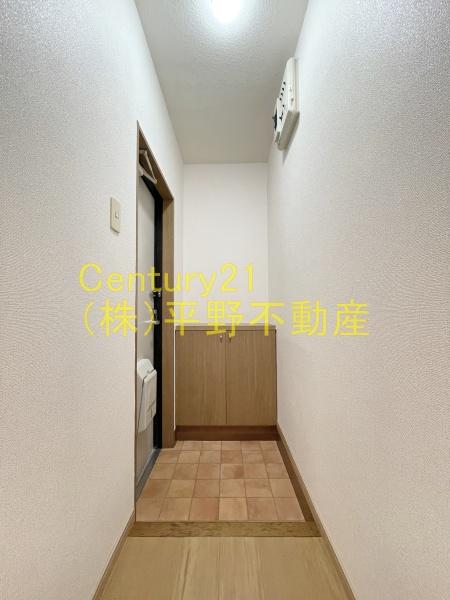 プラドール川口　A棟