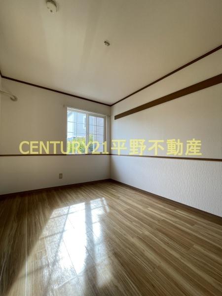 ビイラ・ファイン B棟(寝室)