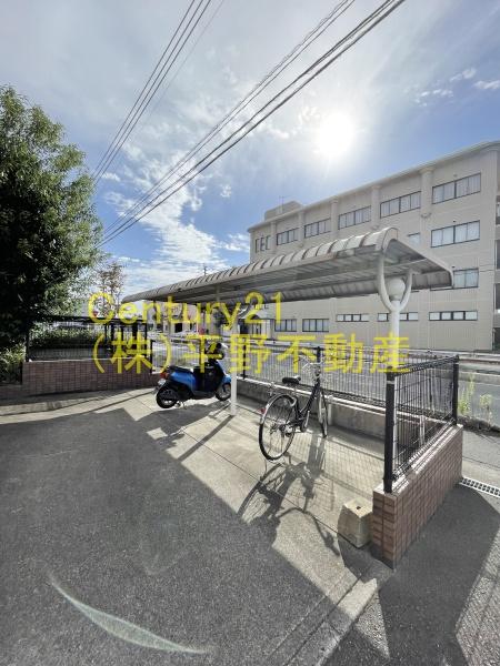 R-BLDG03